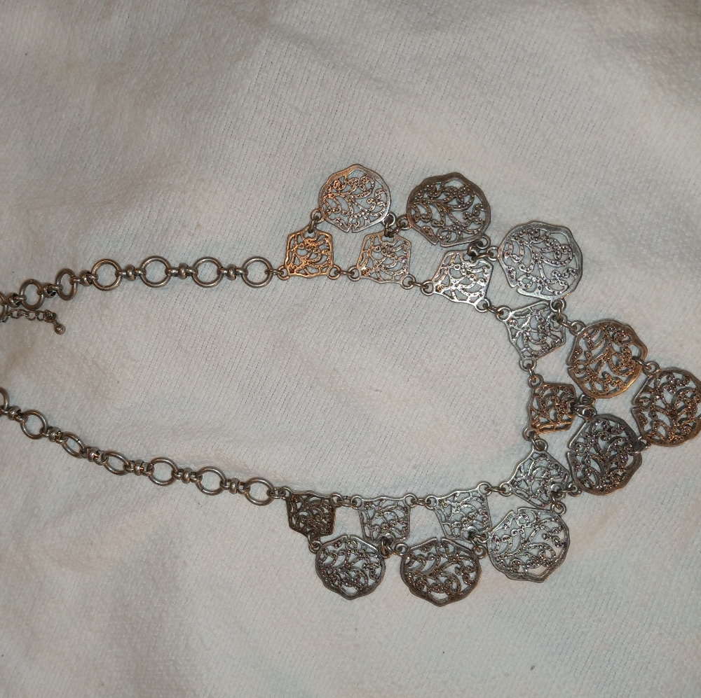 Necklace - Picture 2 of 3